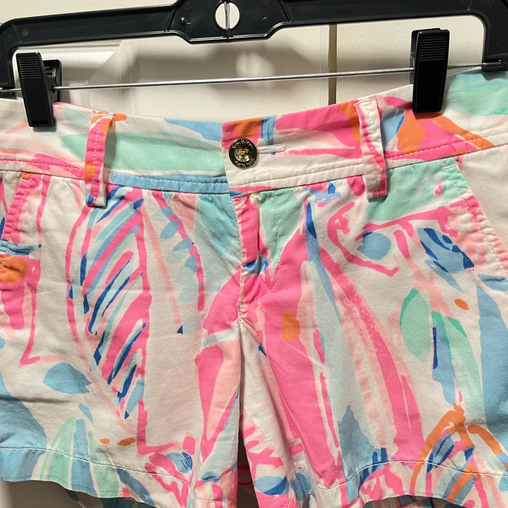 Lilly Pulitzer The Callahan shorts size 2 - Picture 2 of 7